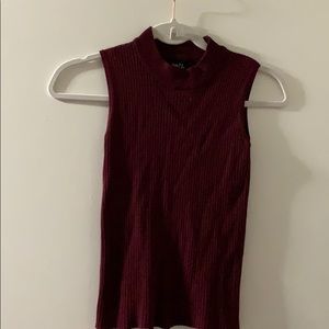 Red sleeveless sweater crop top